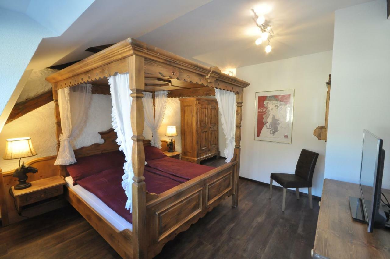 B&B zum Rössli Zunzgen Exterior foto