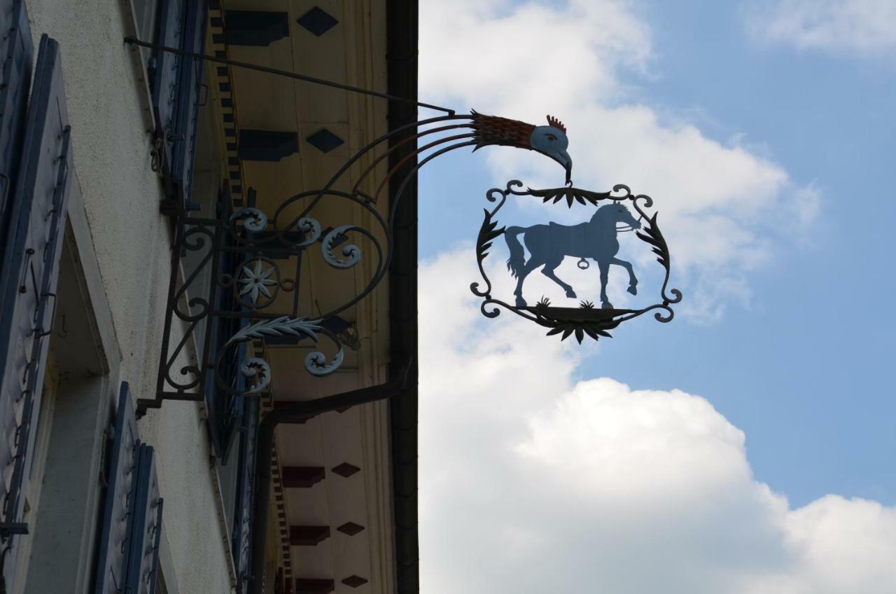 B&B zum Rössli Zunzgen Exterior foto